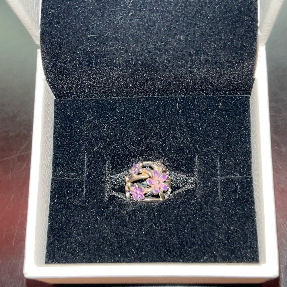 Pandora Openwork Purple Daisy Charm-
Sterling silver- New